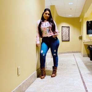 Meet your Posher, Katier